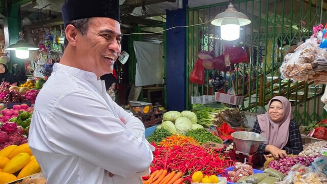 Hari Pertama Puasa, Mentan Amran Sidak Pasar Pastikan Harga Pangan Stabil dan Pasokan Aman