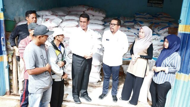 Petani Lampung: Terima Kasih, Pupuk Sudah Turun 20%