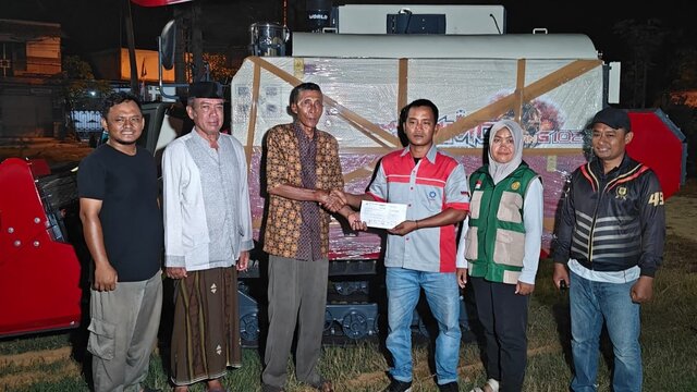 Kementan: Bantuan Presiden Sudah Tiba, Petani Tuban Kini Dapat Panen Jagung dengan Mesin Canggih