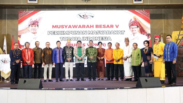 Mentan Amran Ajak Masyarakat Toraja Kembangkan Komoditas Unggulan Daerah